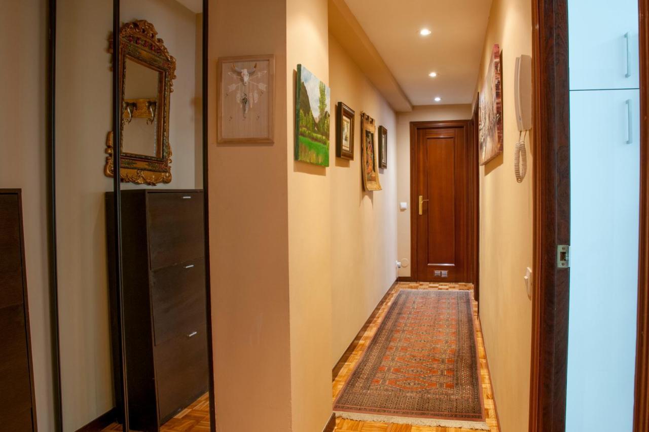Apartamento Araceli Proximo A Clinica Oftalmologica Fdez Vega Apartment Oviedo Exterior photo